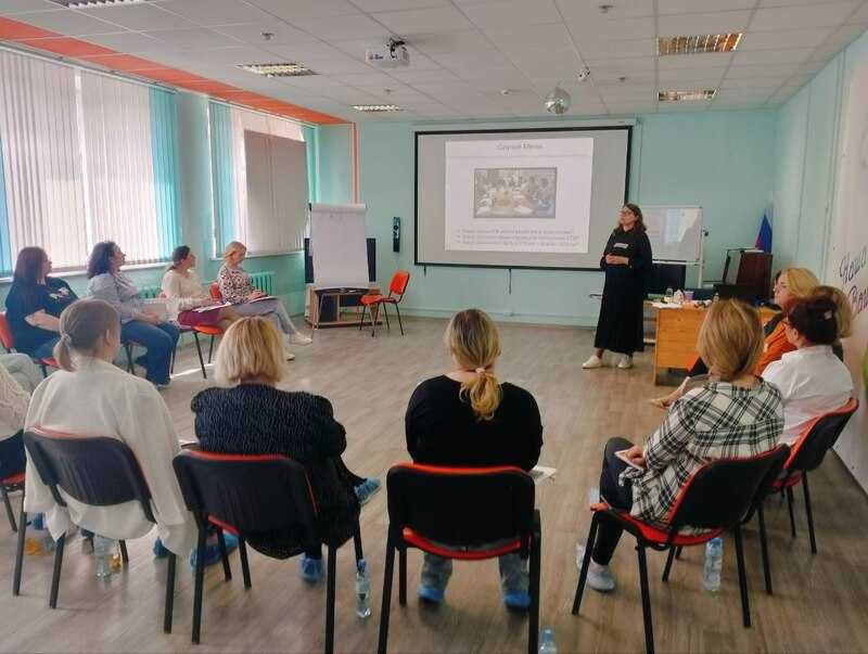 Оказание помощи детям и семьям с опорой на сильные стороны