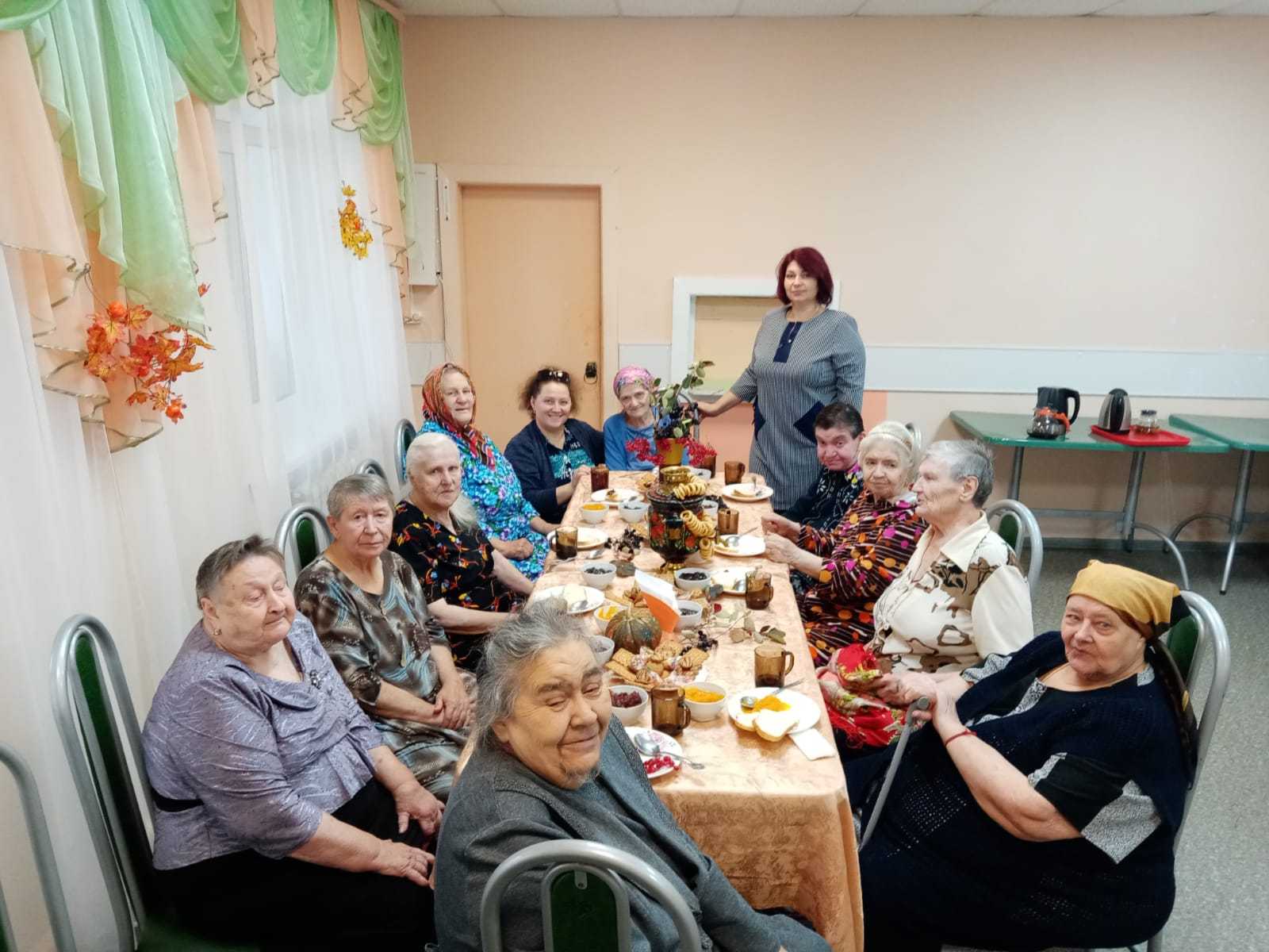 Покров Пресвятой Богородицы