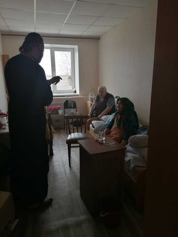 Посещение настоятеля церкви