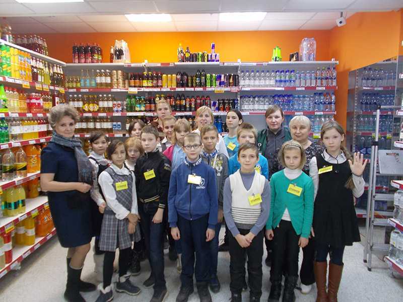 Воспитанники приюта посетили магазин «Атак» г.Кстово.