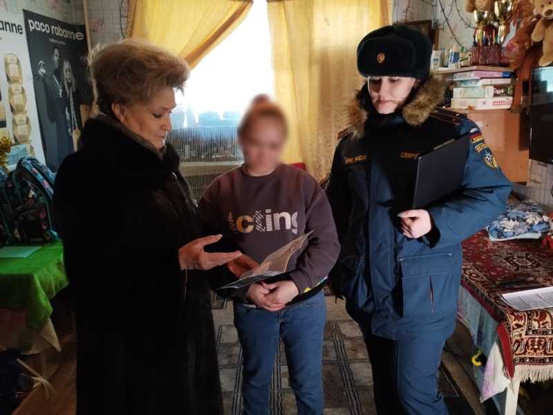 Профилактический рейд по семьям