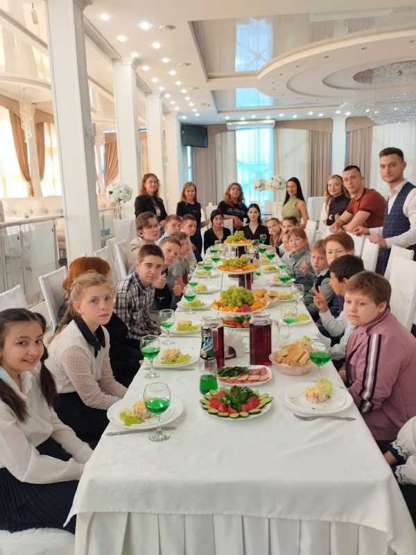 в ресторане 