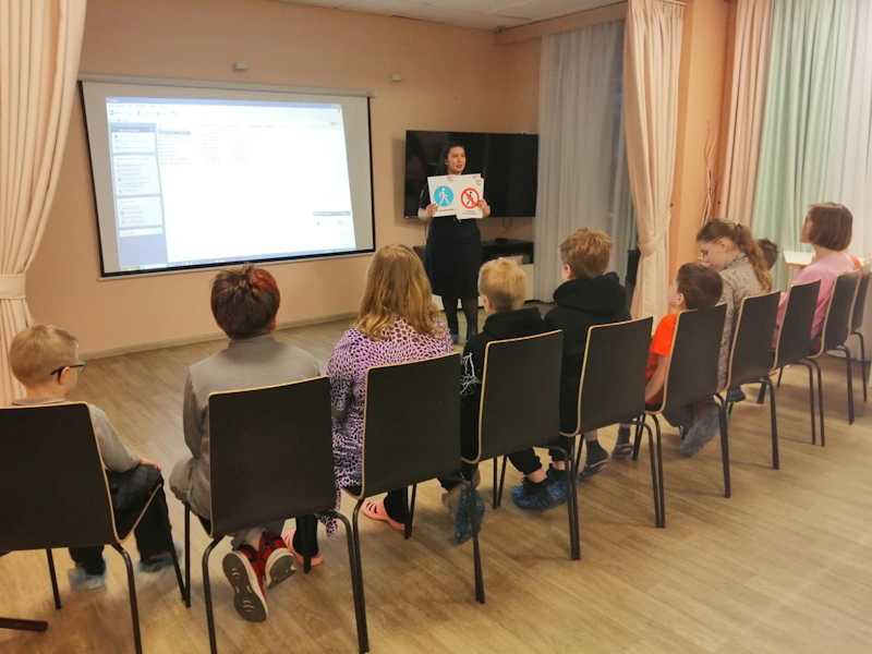 Занятие по безопасности дорожного движения