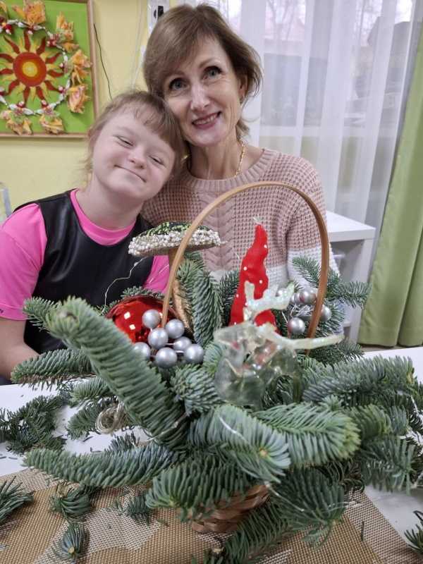 Мастер-класс по изготовлению елочной композиции