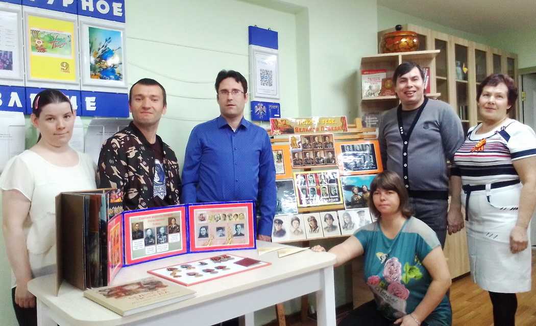 Тематическая выставка  «О героях былых времен».