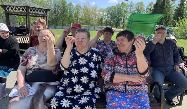 Развлекательная программа «Пасхальной радости сиянье!»