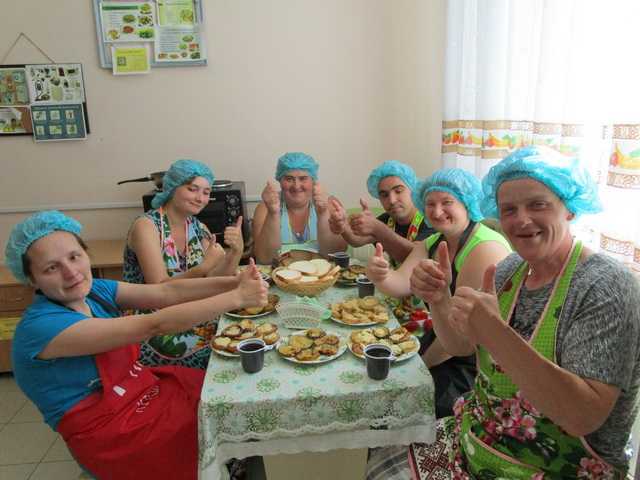 Приготовление жаренных кабаков на сковородке
