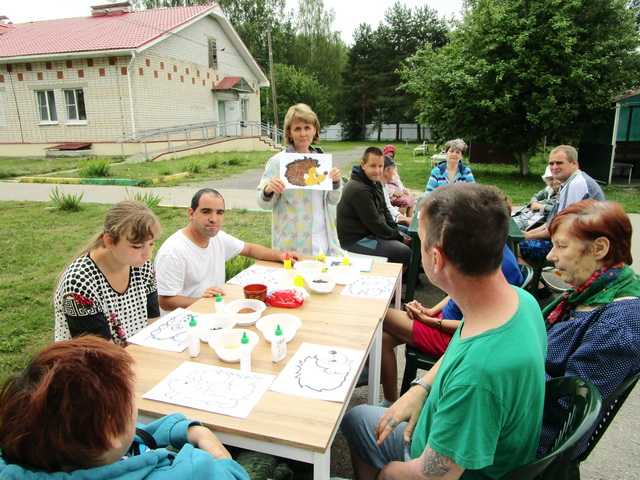 Аппликация «Веселый ежик»