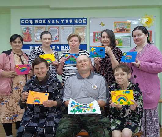 Занятие по пластилинографии