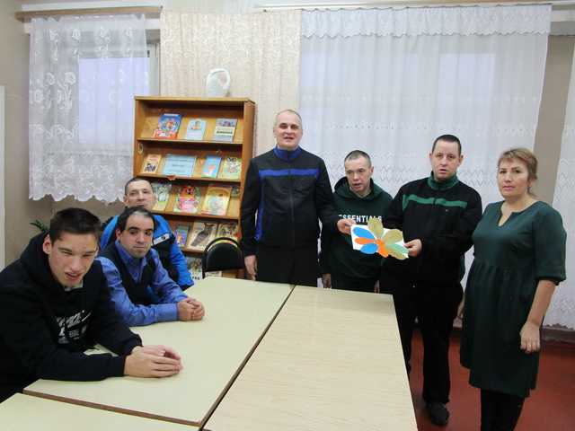 Час общения «Добрым словом друг друга согреем»