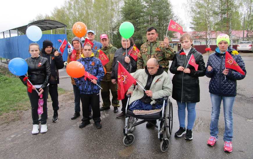 Участие в торжественном митинге памяти в пос. Смиркино