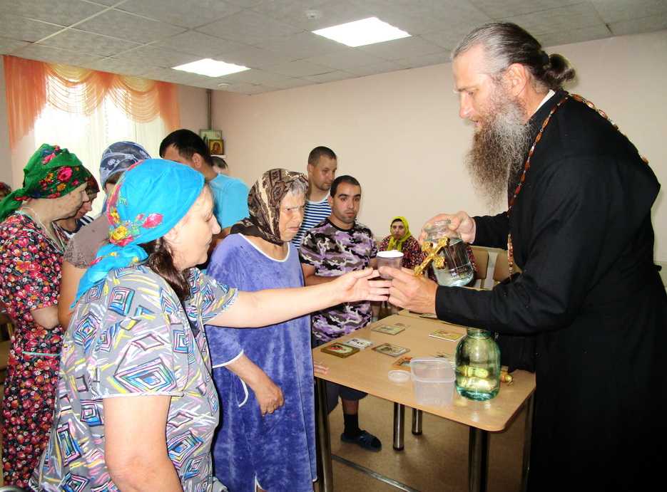 Встреча с настоятелем церкви