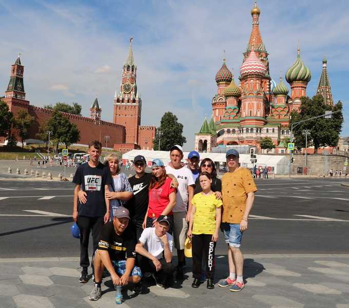 Экскурсионная поездка в  Москву.