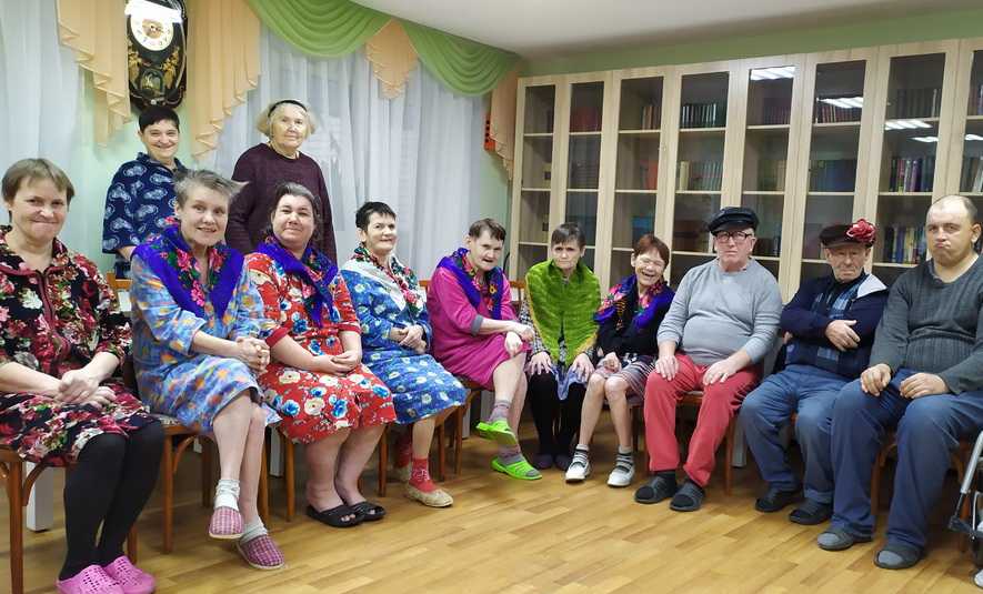 Литературно-музыкальная гостиная «Нам года - не беда, коль душа молода!».