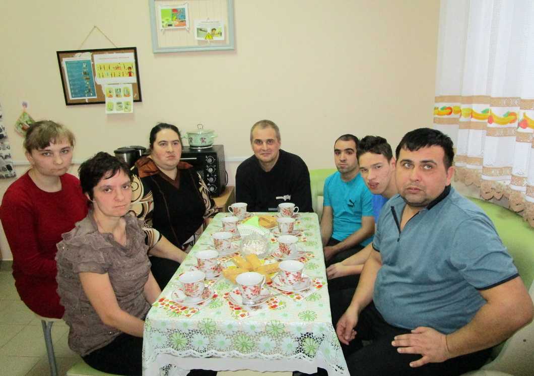 «Помощники в доме». 