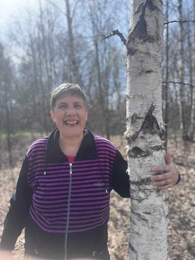 Прогулка по весеннему лесу