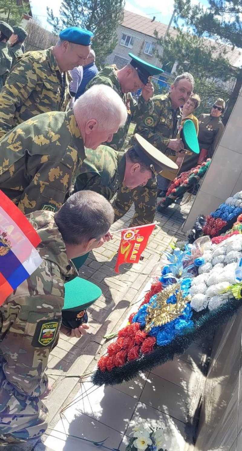 От обелиска к обелиску