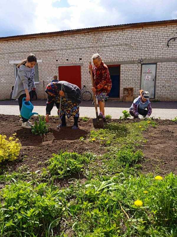 Работы по благоустройству.