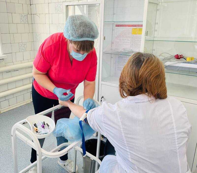 Проведен плановый медицинский осмотр сотрудников учреждения специалистами г. Арзамас.