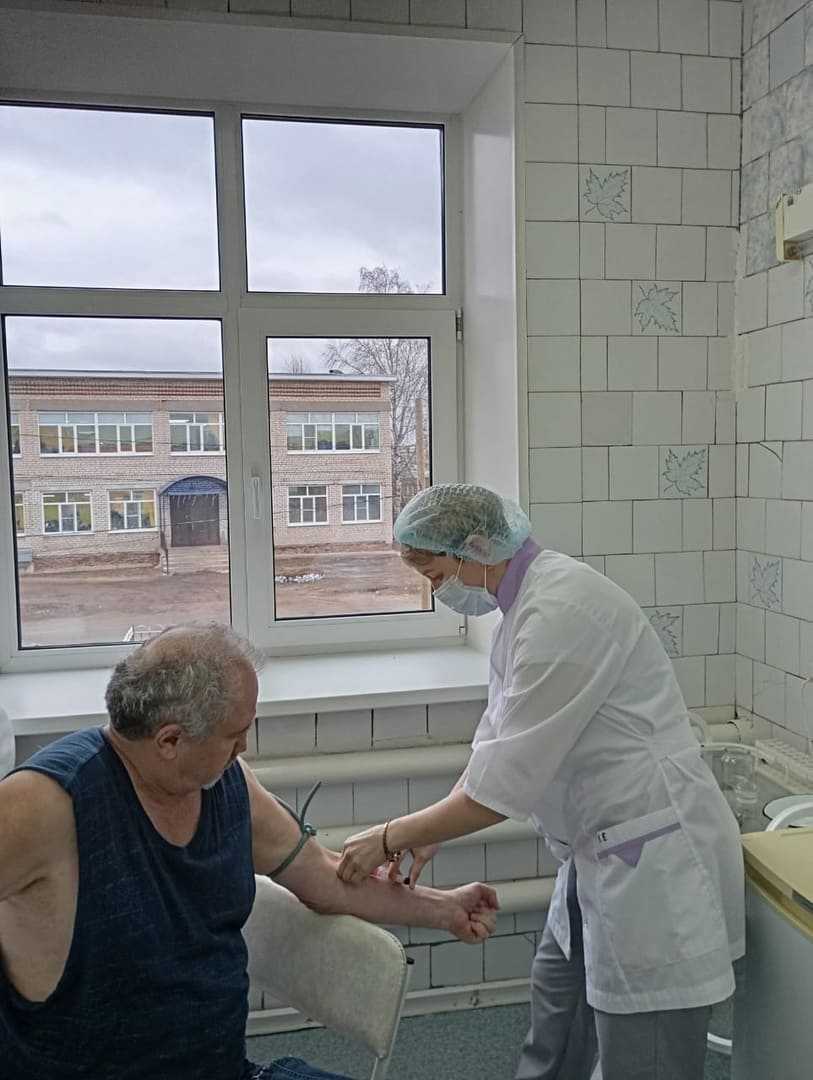 Получатели социальных услуг прошли плановую диспансеризацию.