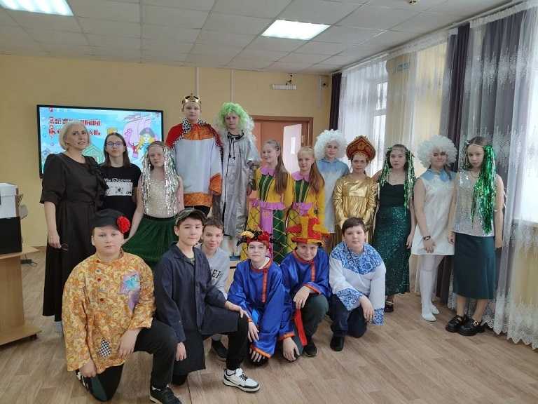 Спектакль 