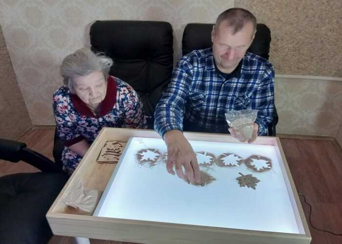 Рисованием песком