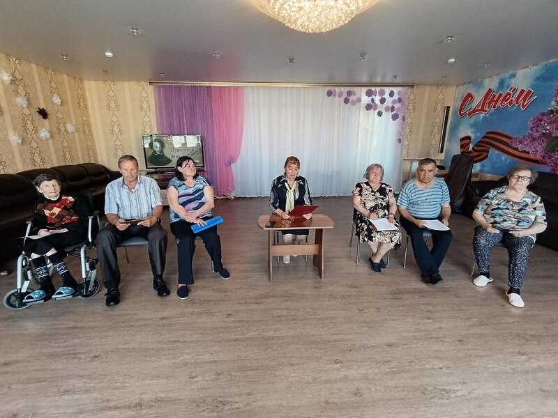 Мы вновь читаем Пушкинские строки