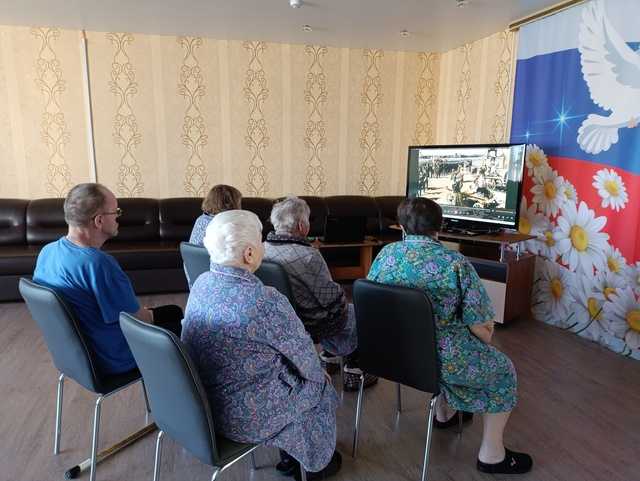«Просмотр фильмов»