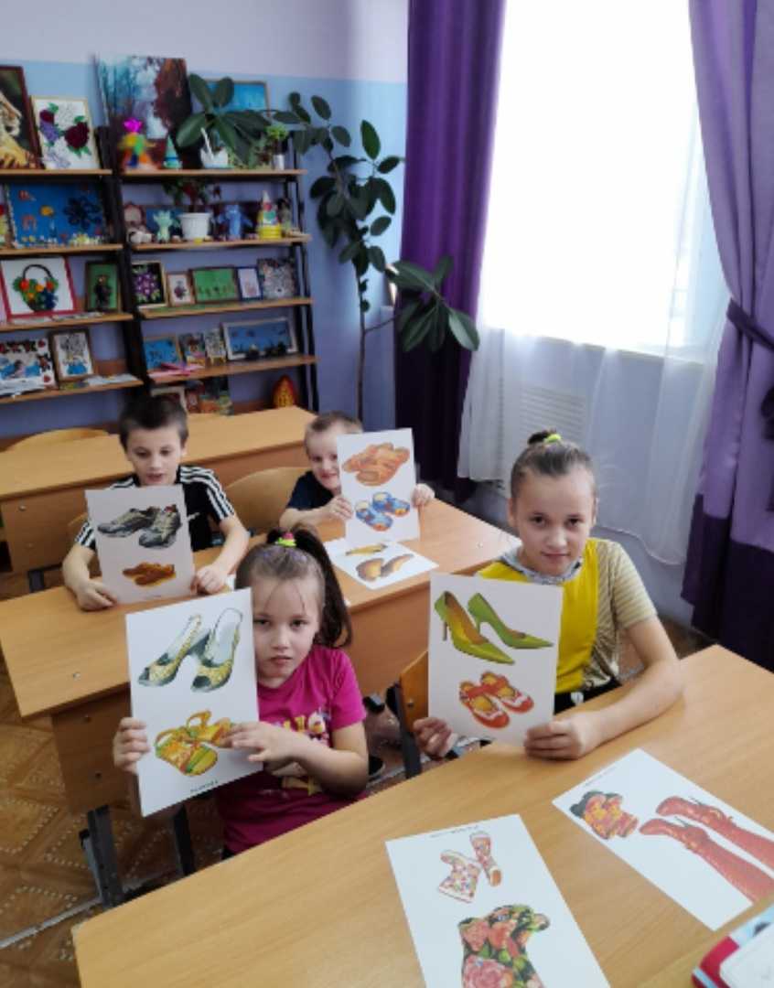 Сегодня мы отправились в чудесный город, которого нет на карте, он существует только в волшебной стране умельцев и мастеров. 