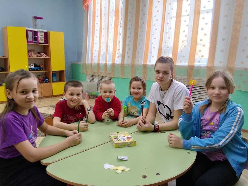 Изготовление поделки из различных материалов-это увлекательное занятие! Сегодня ребята сделали 