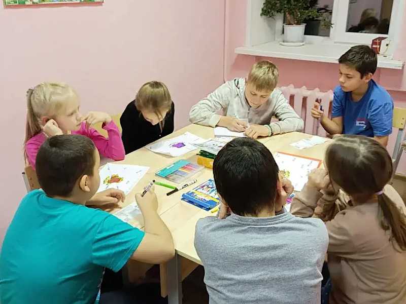 С воспитанниками Центра была проведена игра по финансовой грамотности 