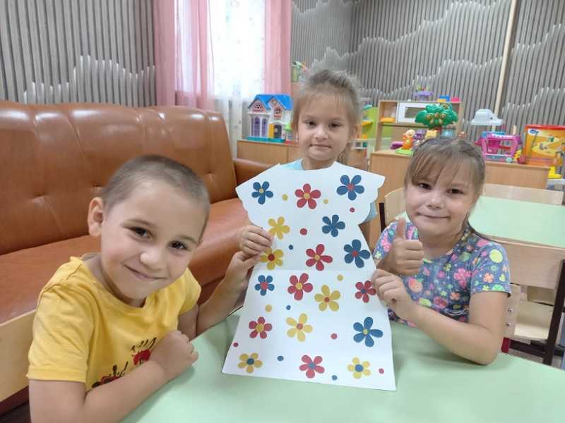 Малыши познакомились с творчеством Г. Глушнёва 