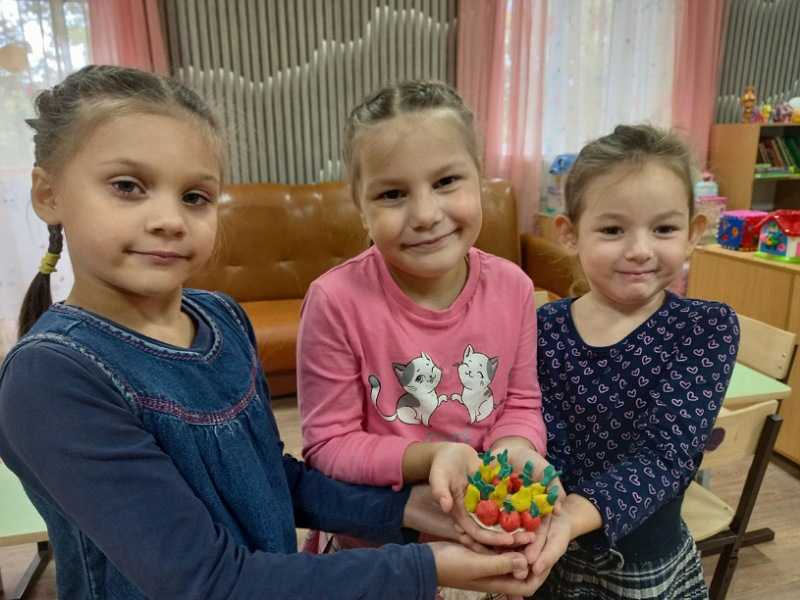 Лепим фрукты: яблоки и груши