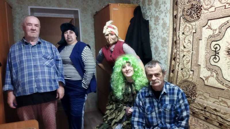 Коляда-Коляда, плюшки- лепешки...