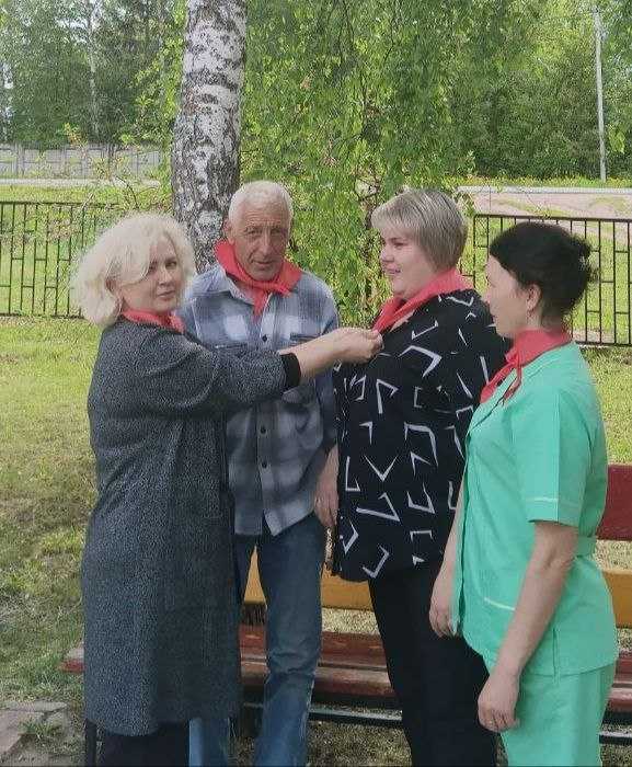  С Днём пионерии! 