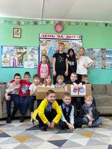 Ребята встречают гостей