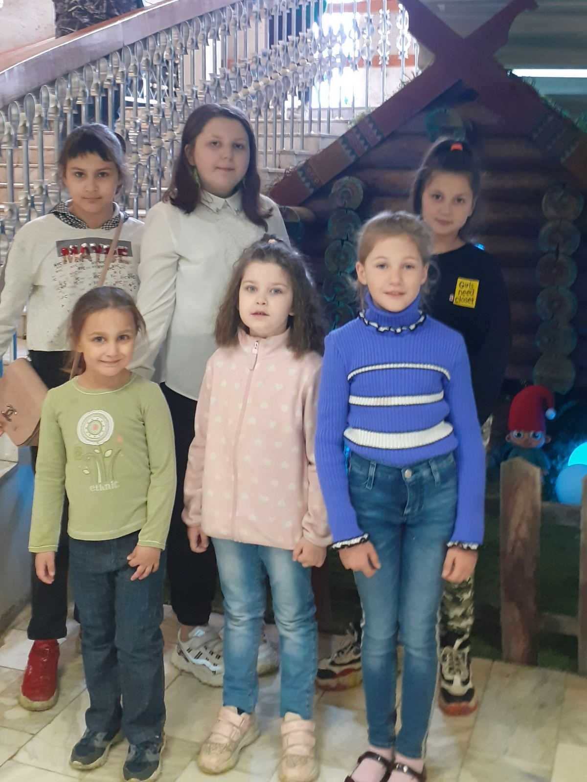  Посети Театр Кукол