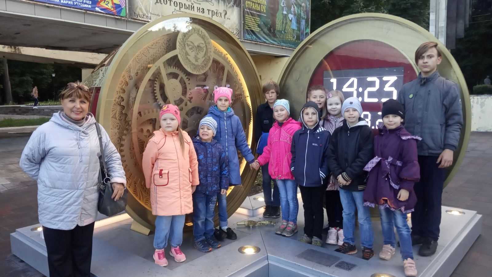  Побывали на премьере спектакля  