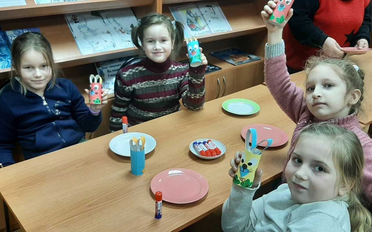 Посетили библиотеку им. Комарова
