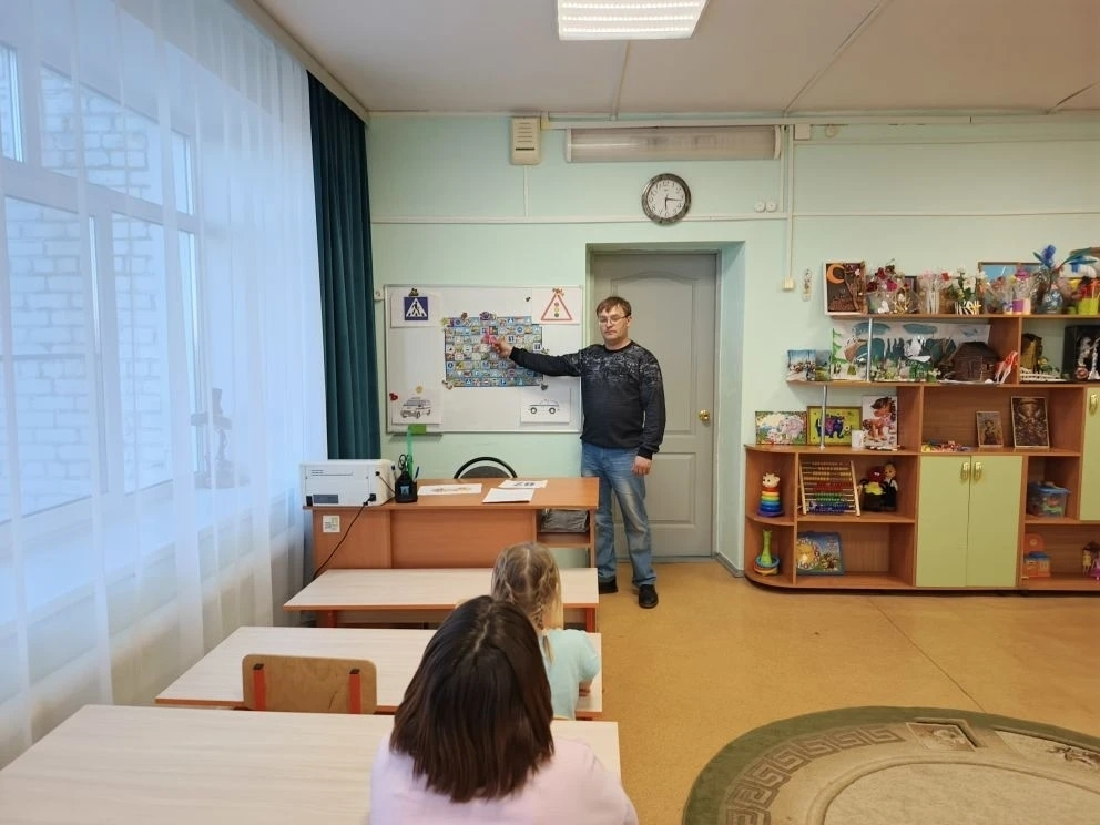 Безопасность на дороге — в наших руках!
