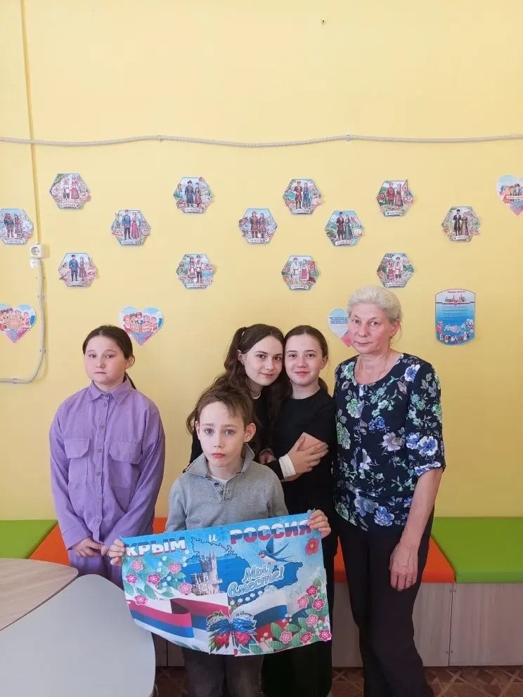 Крым и Россия: едины и навеки неделимы!