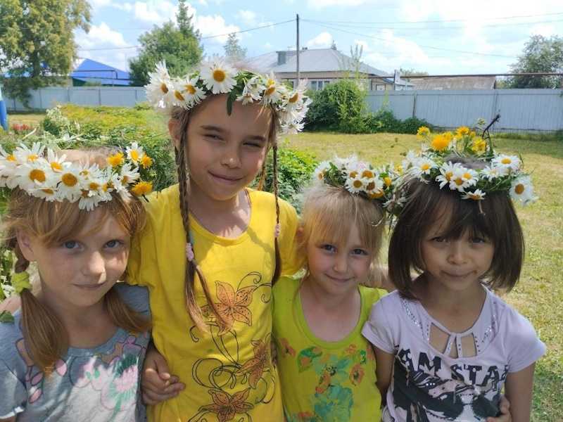 ПОСАДИЛИ МЫ ЦВЕТЫ