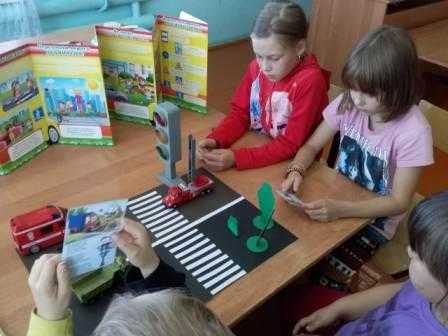 Познавательный час