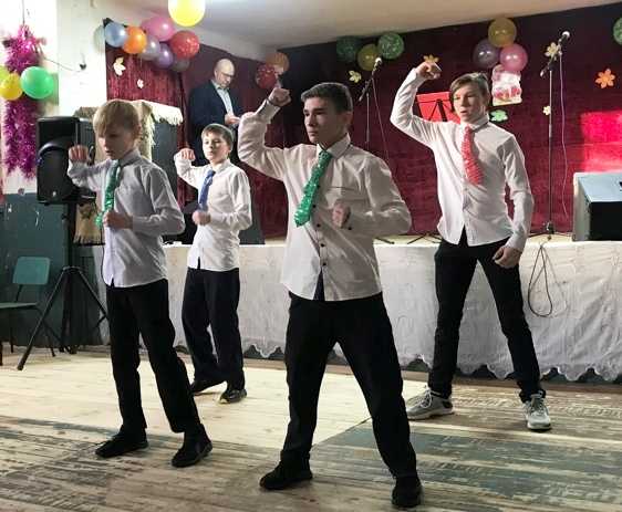 Праздничный концерт
