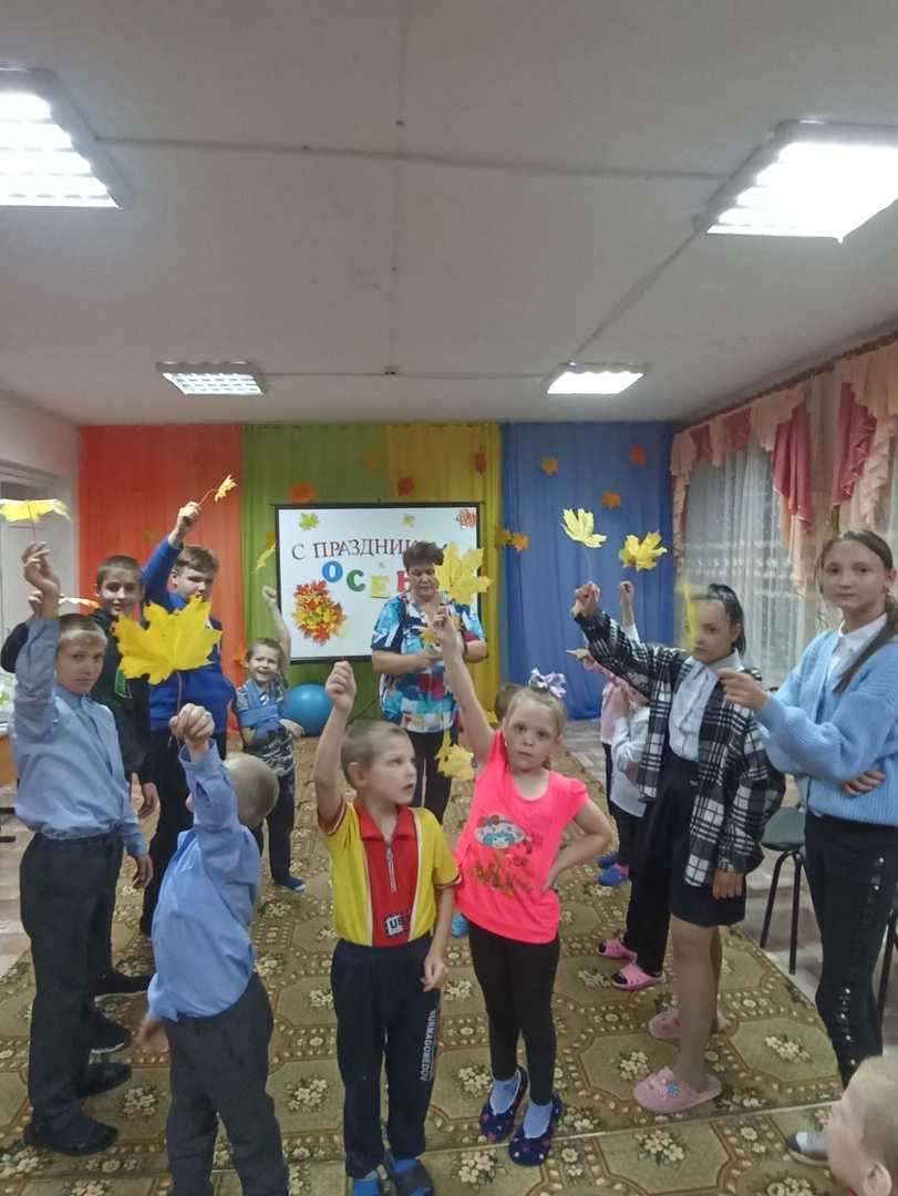 Игровая программа ,, Здравствуй, осень
