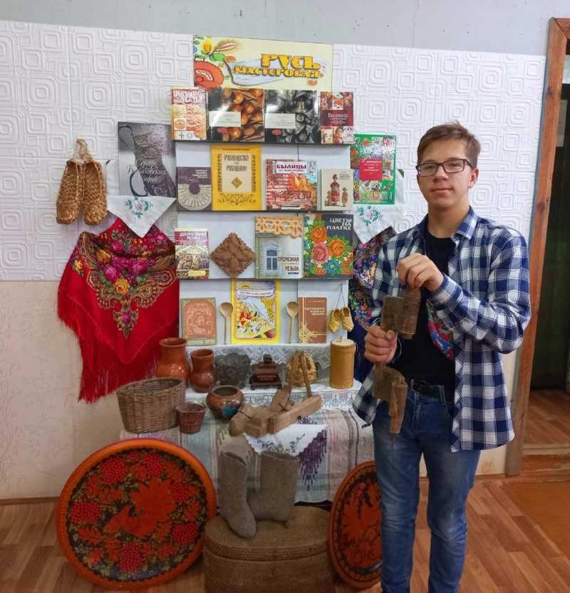 Познавательно-игровая программа ко Дню Народного Единства «Всякое ремесло – честно»