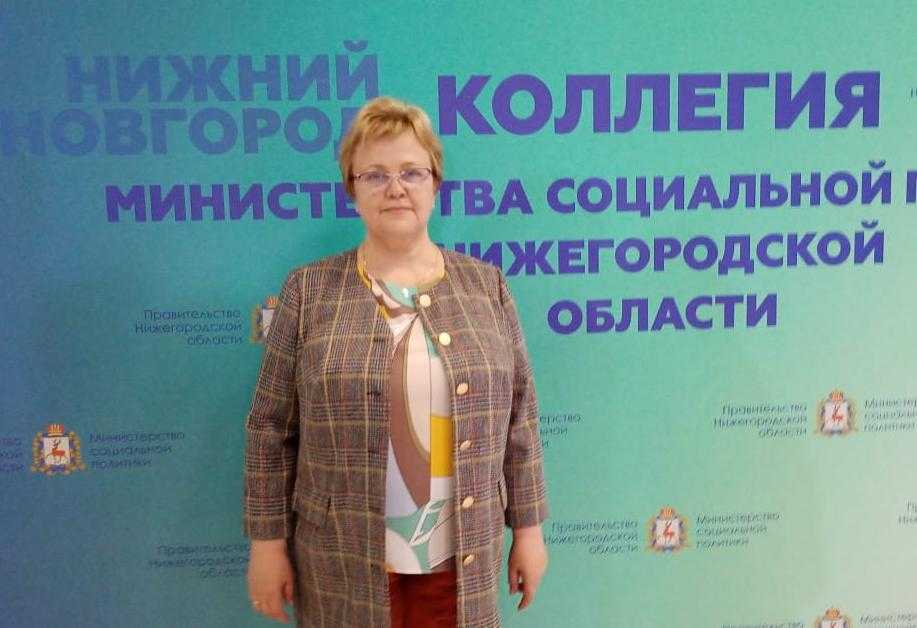 С днем-социального работника!