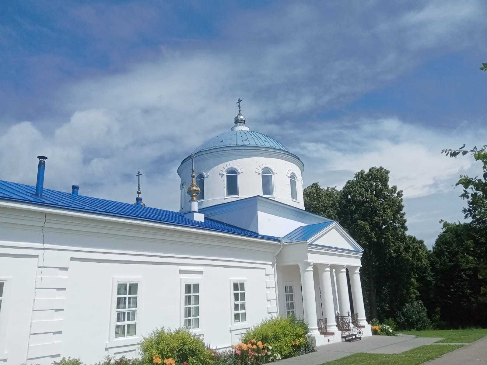 Посещение храма  в д. Студенец