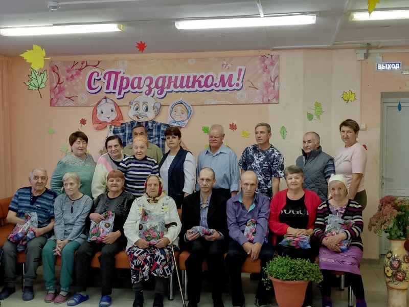 Нам года не беда, сердцем молоды всегда!