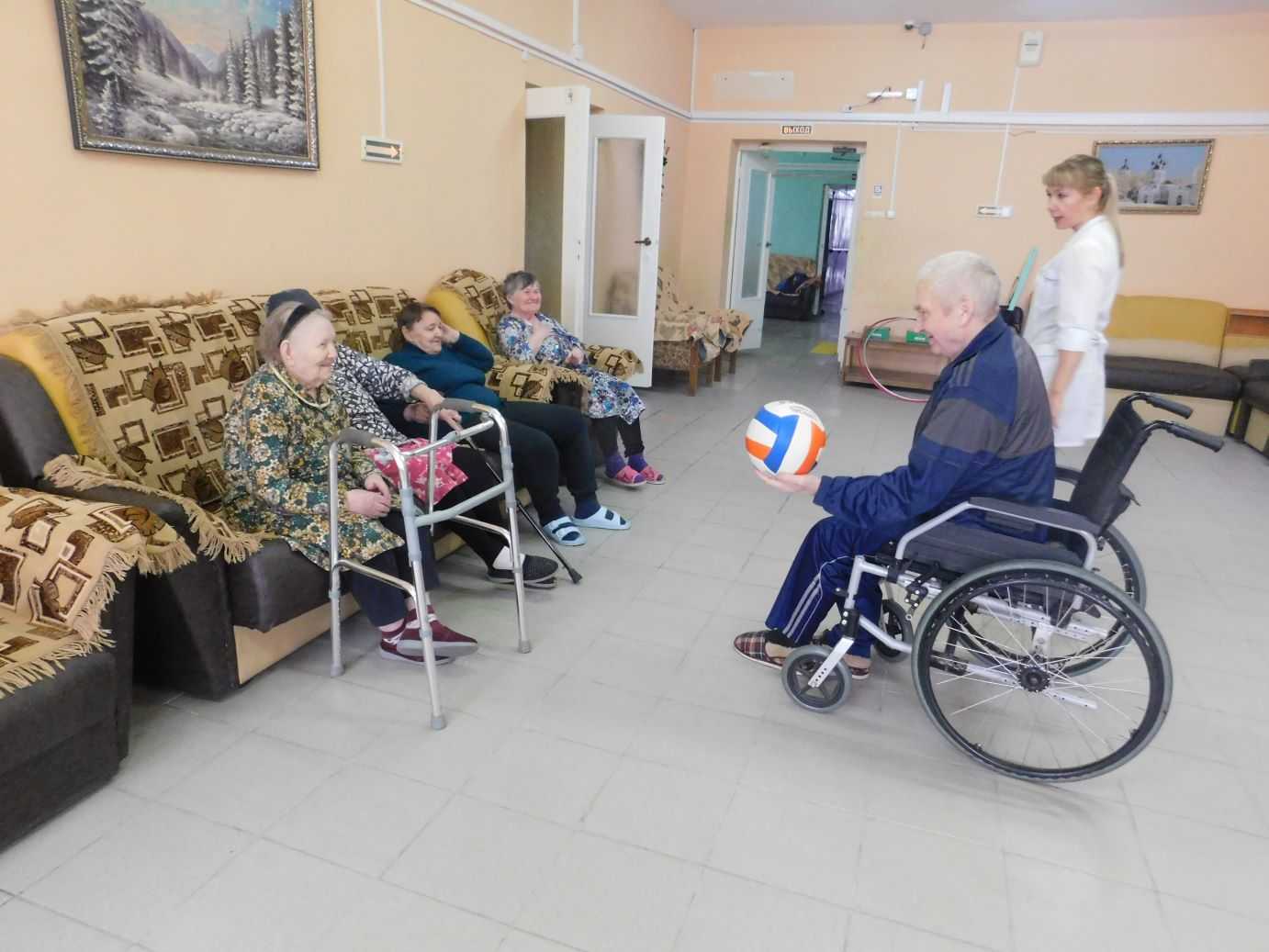 Спортивные соревнования для маломобильных проживающих «Возможности - ограничены, способности - безграничны!»
